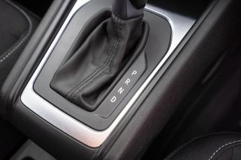 Renault Captur 1.3 TCe Iconic EDC Euro 6 (s/s) 5dr