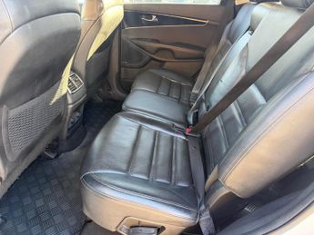 Kia Sorento 2.2 CRDi KX-3 Auto AWD Euro 6 5dr