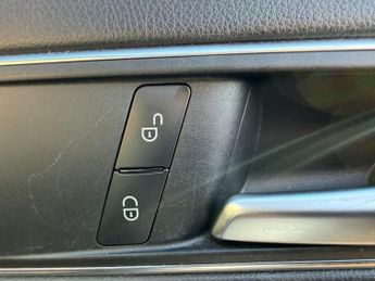 Mercedes-Benz A Class 1.5 A180d AMG Line 7G-DCT Euro 6 (s/s) 5dr