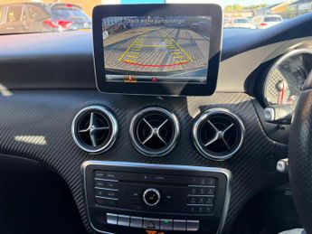 Mercedes-Benz A Class 1.5 A180d AMG Line 7G-DCT Euro 6 (s/s) 5dr