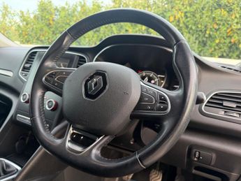 Renault Megane 1.2 TCe Dynamique Nav Euro 6 (s/s) 5dr