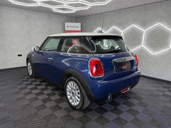 MINI Hatch 1.5 Cooper D Auto Euro 6 (s/s) 3dr