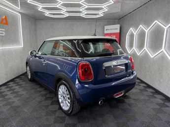 MINI Hatch 1.5 Cooper D Auto Euro 6 (s/s) 3dr