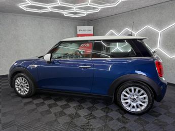 MINI Hatch 1.5 Cooper D Auto Euro 6 (s/s) 3dr