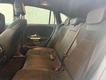 Mercedes-Benz EQA EQA 350 66.5kWh AMG Line Auto 4MATIC 5dr