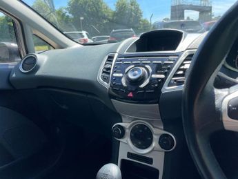 Ford Fiesta 1.4 Titanium 5dr