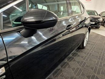 Vauxhall Astra 1.6 CDTi ecoFLEX Elite Nav Euro 6 (s/s) 5dr