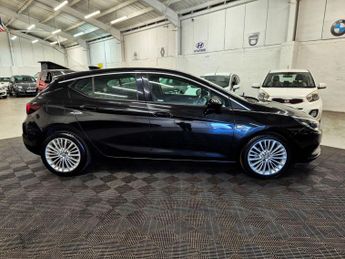 Vauxhall Astra 1.6 CDTi ecoFLEX Elite Nav Euro 6 (s/s) 5dr