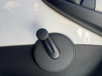 Toyota AYGO 1.0 VVT-i Euro 5 5dr