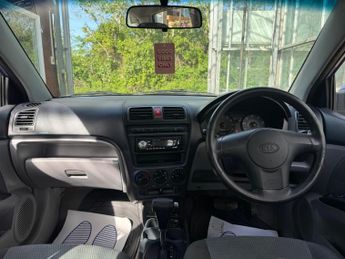 Kia Picanto 1.1 LX 5dr