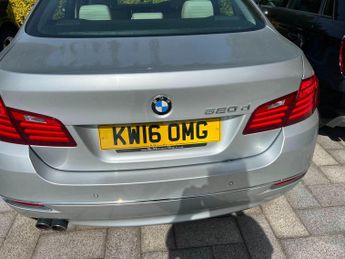BMW 520 2.0 520d Luxury Auto Euro 6 (s/s) 4dr