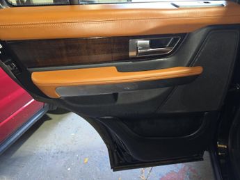 Land Rover Range Rover Sport 3.0 TD V6 HSE CommandShift 4WD Euro 4 5dr