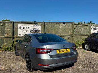 Skoda Superb 2.0 TDI SE L Executive DSG 4WD Euro 6 (s/s) 5dr