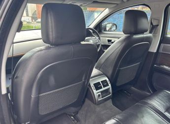 Jaguar XF 2.2d Luxury Auto Euro 5 (s/s) 4dr