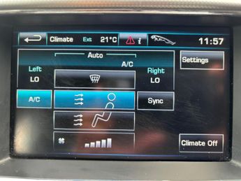 Jaguar XF 2.2d Luxury Auto Euro 5 (s/s) 4dr