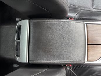 Jaguar XF 2.2d Luxury Auto Euro 5 (s/s) 4dr