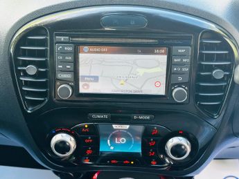 Nissan Juke 1.6 N-Connecta SUV 5dr Petrol XTRON Euro 6 (117 ps)