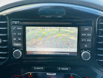 Nissan Juke 1.6 N-Connecta SUV 5dr Petrol XTRON Euro 6 (117 ps)