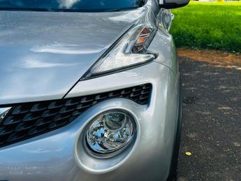 Nissan Juke 1.6 N-Connecta SUV 5dr Petrol XTRON Euro 6 (117 ps)
