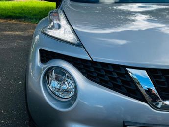 Nissan Juke 1.6 N-Connecta SUV 5dr Petrol XTRON Euro 6 (117 ps)