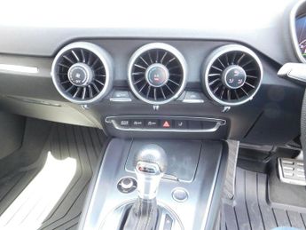 Audi TT 2.0 TFSI 40 S line S Tronic Euro 6 (s/s) 3dr