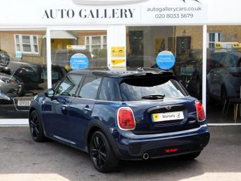 MINI Hatch 1.5 Cooper Sport Steptronic Euro 6 (s/s) 5dr