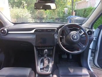 MG MG ZS 1.0 T-GDI Exclusive Auto Euro 6 5dr