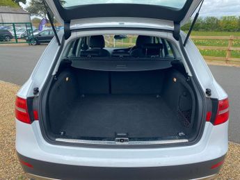 Audi A4 Allroad 2.0 TFSI Estate 5dr Petrol S Tronic quattro Euro 5 (s/s) (211 ps