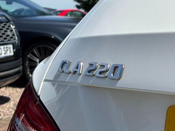 Mercedes-Benz CLA 2.0 CLA220 AMG Line Night Edition (Plus) Shooting Brake 7G-DCT 4