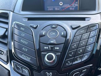 Ford Fiesta 1.0T EcoBoost Zetec Powershift Euro 6 5dr