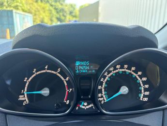 Ford Fiesta 1.0T EcoBoost Zetec Powershift Euro 6 5dr