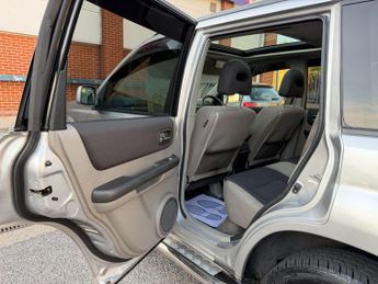 Nissan X-Trail 2.5i Columbia SUV 5dr Petrol Automatic (231 g/km, 165 bhp)