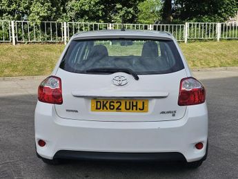 Toyota Auris 1.33 Dual VVT-i Colour Collection Euro 5 (s/s) 5dr