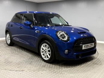 MINI Hatch 2.0 Cooper S Classic Hatchback 5dr Petrol Steptronic Euro 6 (s/s