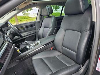 BMW 7 Series 3.0 740i ActiveHybrid 7 SE Auto Euro 5 (s/s) 4dr