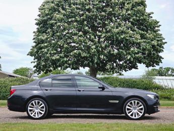 BMW 7 Series 3.0 740i ActiveHybrid 7 SE Auto Euro 5 (s/s) 4dr