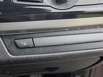 BMW 7 Series 3.0 740i ActiveHybrid 7 SE Auto Euro 5 (s/s) 4dr