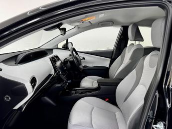 Toyota Prius 1.8 VVT 8.8kWh Business Edition Plus CVT Euro 6 (s/s) 5dr