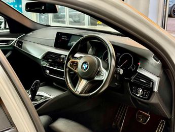 BMW 5 Series 2.0 520i GPF M Sport Touring Auto Euro 6 (s/s) 5dr