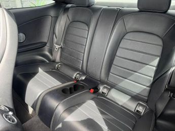 MERCEDES-BENZ C-CLASS 2.0 C200 AMG Line (Premium Plus) Coupe 2dr Petrol G-Tronic+ Euro