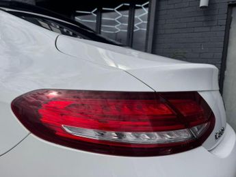 MERCEDES-BENZ C-CLASS 2.0 C200 AMG Line (Premium Plus) Coupe 2dr Petrol G-Tronic+ Euro