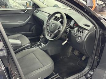 Skoda Rapid Spaceback 1.4 TSI SE Tech DSG Euro 5 5dr