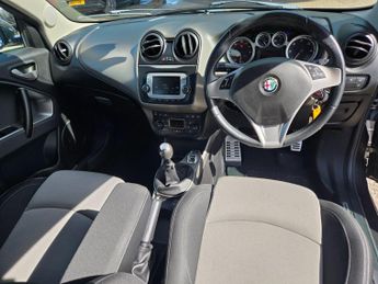 Alfa Romeo MiTo 1.3 JTDM-2 Distinctive Euro 5 (s/s) 3dr