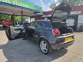 Alfa Romeo MiTo 1.3 JTDM-2 Distinctive Euro 5 (s/s) 3dr