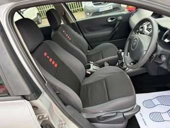 Renault Megane 1.4 16v Extreme 5dr