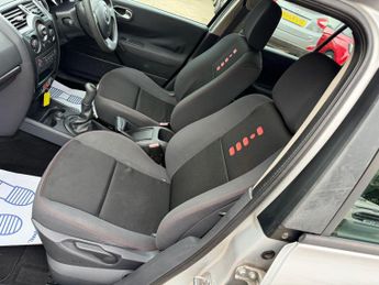 Renault Megane 1.4 16v Extreme 5dr