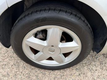 Renault Megane 1.4 16v Extreme 5dr