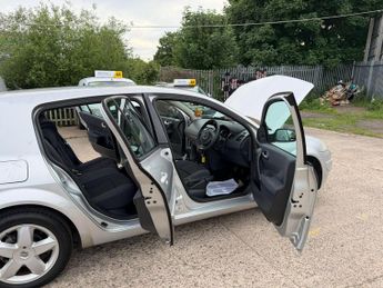Renault Megane 1.4 16v Extreme 5dr