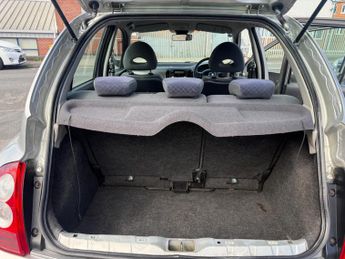 Nissan Micra 1.2 16v SE 5dr