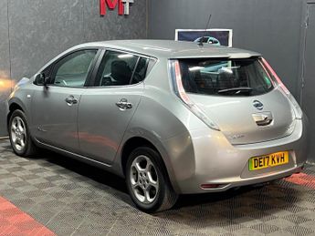 Nissan Leaf 30kWh Acenta Auto 5dr